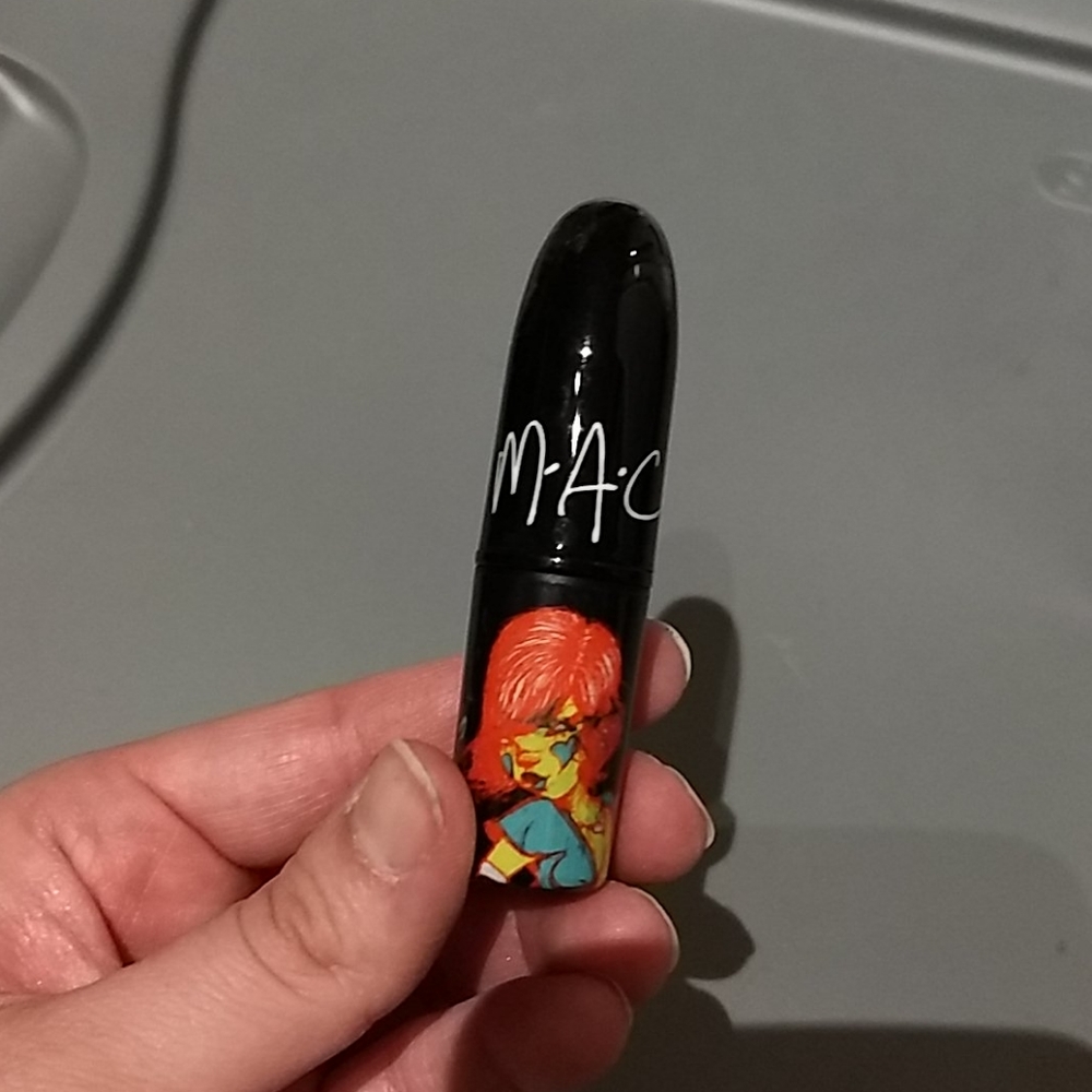 Mac Fafi Utterly Frivolous Lipstick